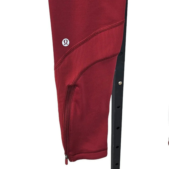Lululemon Keep The Fleece Tight 28" Dark Sport Red Size 4 Tech Fleece Athleisure - Picture 6 of 12